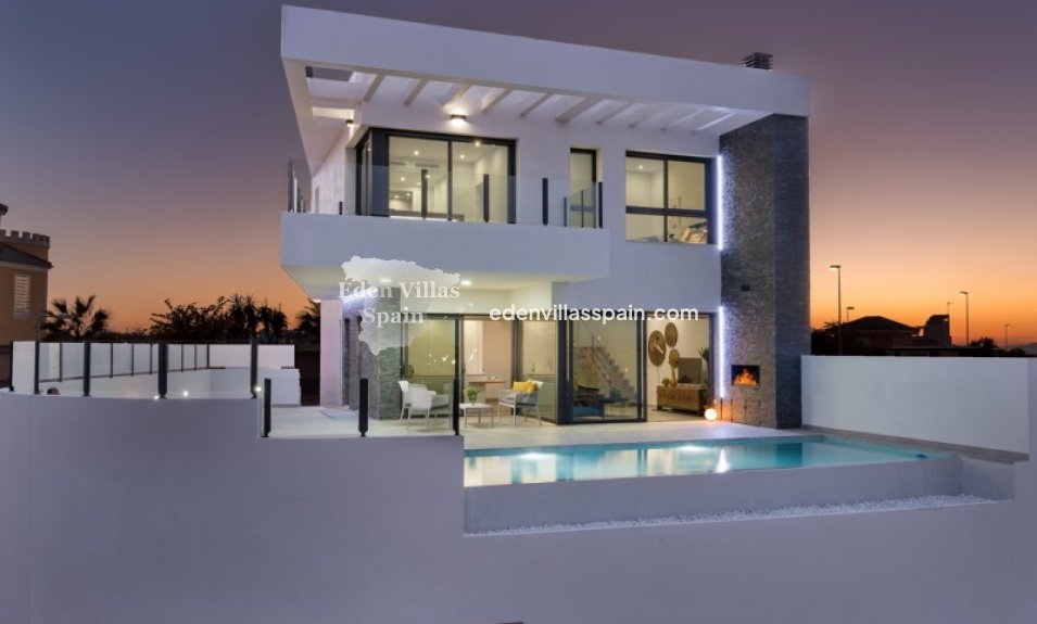 Obra Nueva - Villa a estrenar - Rojales