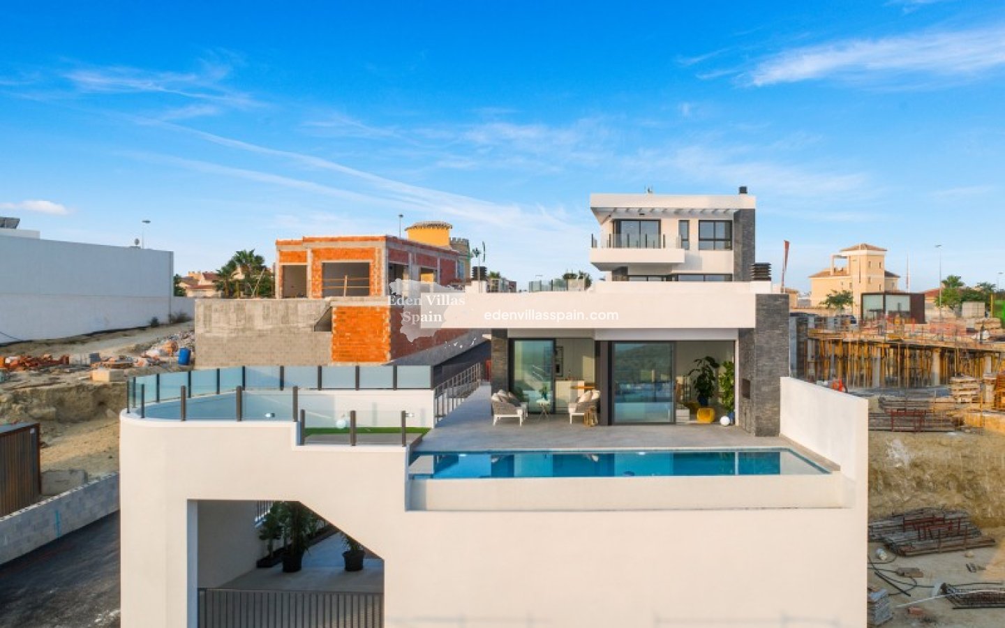 Obra Nueva - Villa a estrenar - Rojales