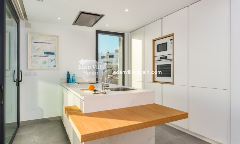 Obra Nueva - Villa a estrenar - Rojales