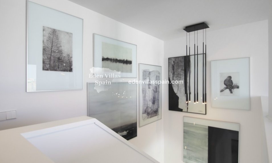 Obra Nueva - Villa a estrenar - Rojales