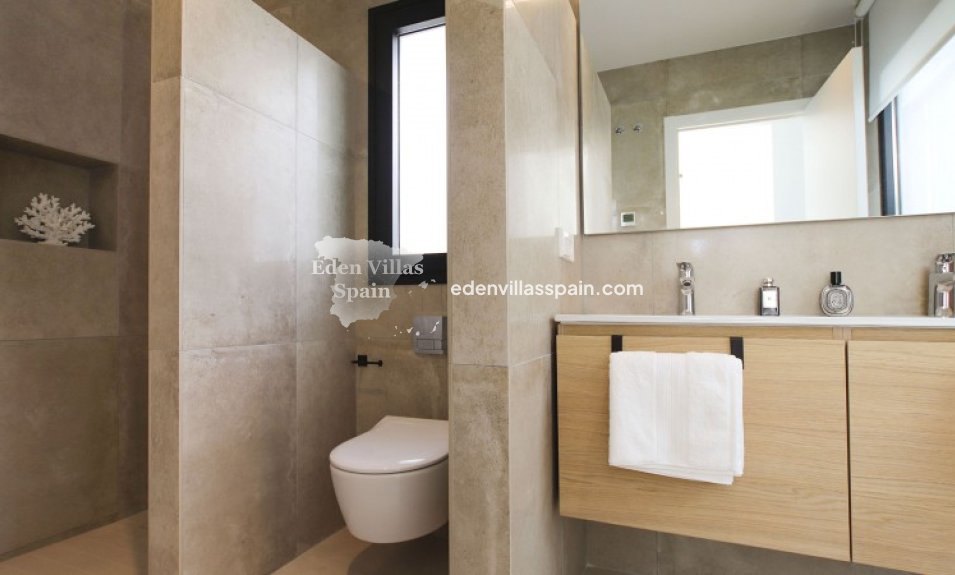 Obra Nueva - Villa a estrenar - Rojales