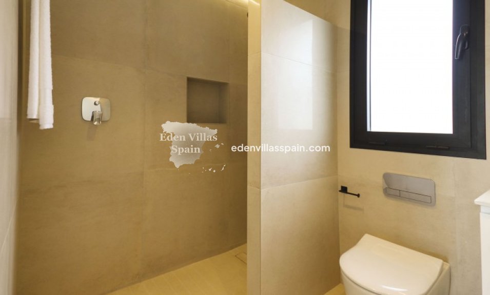 Obra Nueva - Villa a estrenar - Rojales