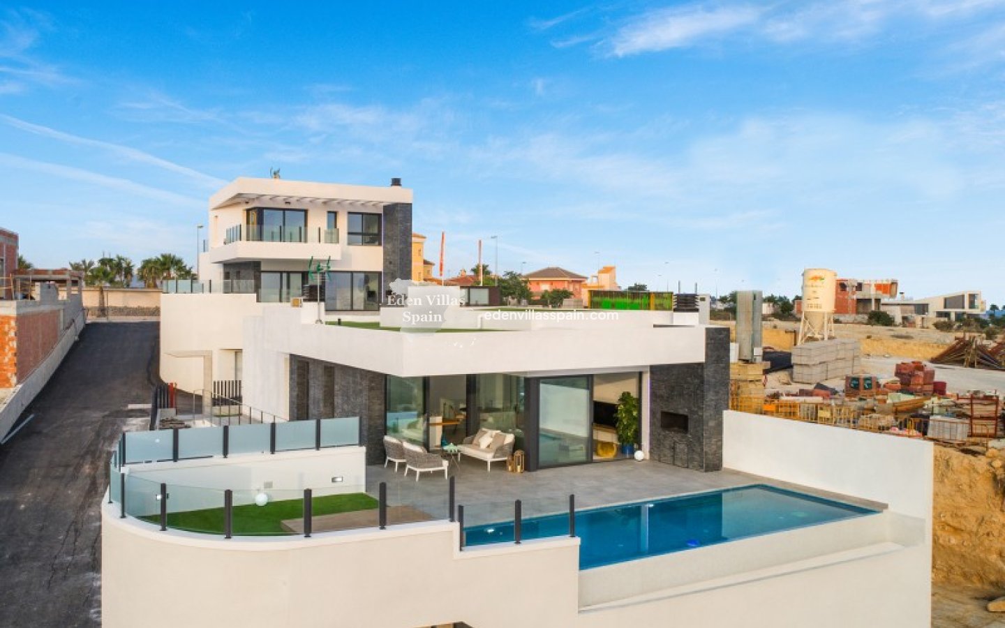 Obra Nueva - Villa a estrenar - Rojales