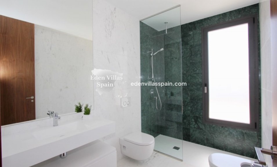 Obra Nueva - Villa costera - Guardamar del Segura