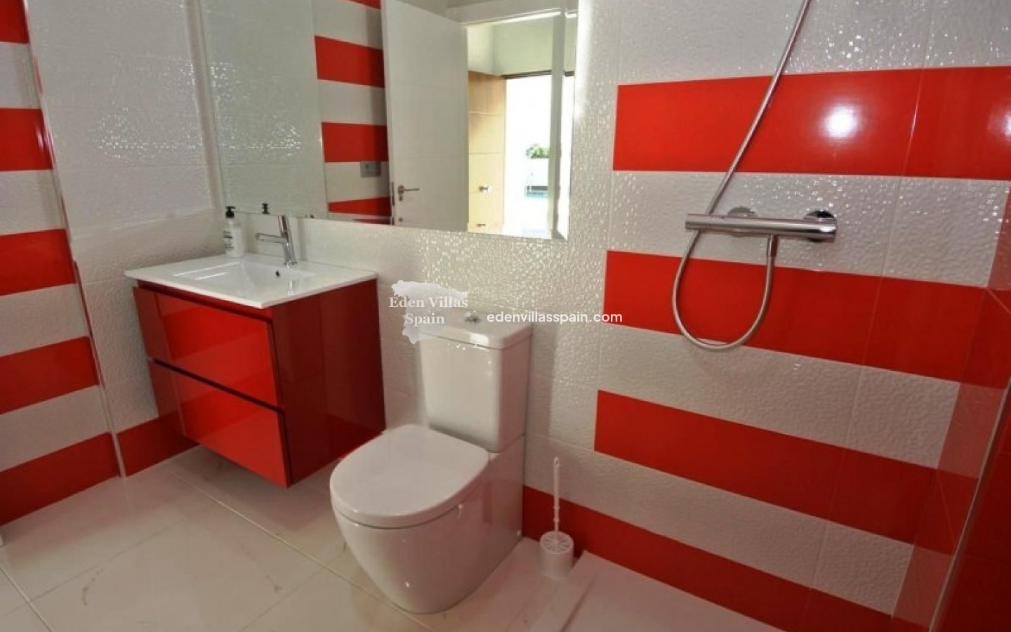 Obra Nueva - Villa costera - Orihuela Costa