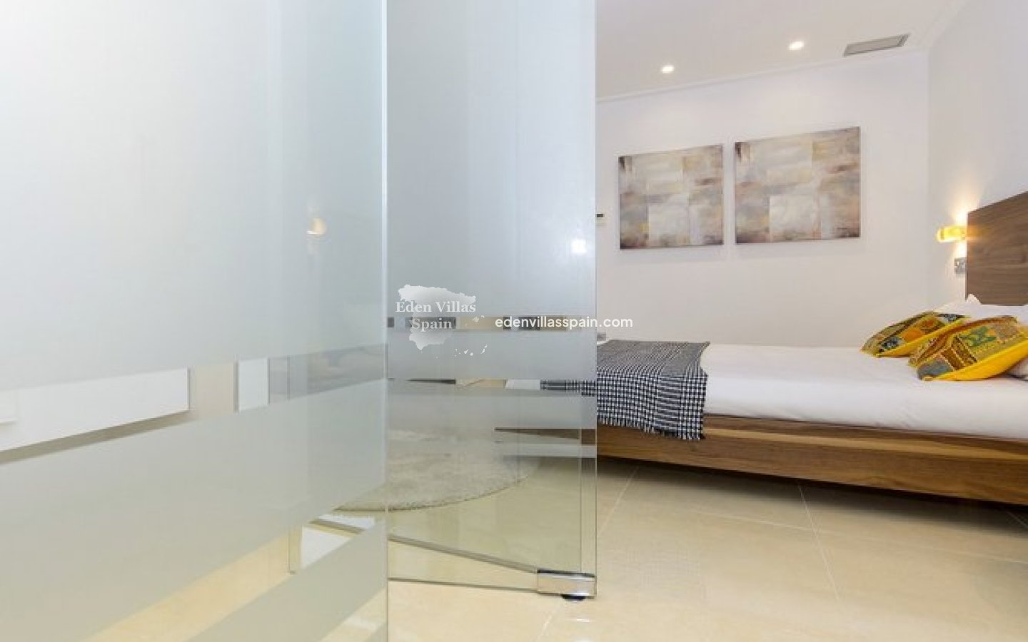 Obra Nueva - Villa costera - Orihuela Costa