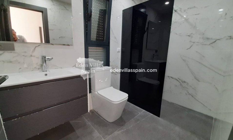 Obra Nueva - Villa costera - Orihuela Costa