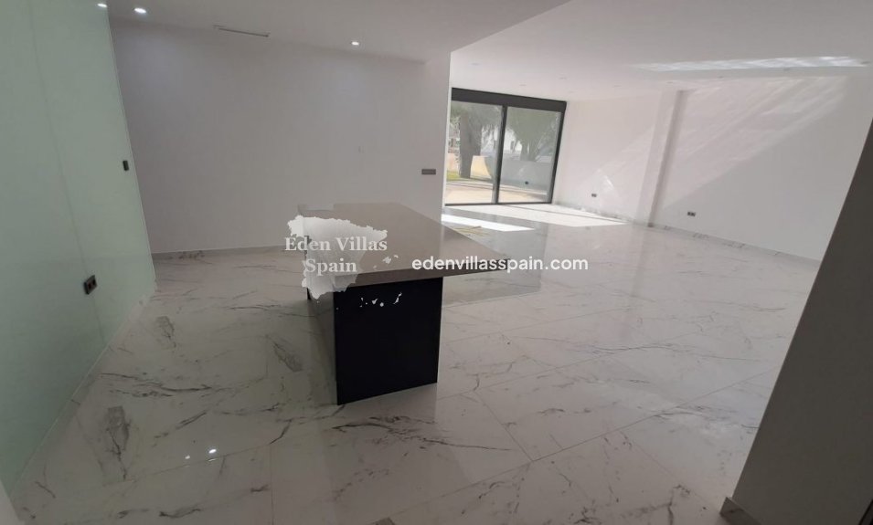 Obra Nueva - Villa costera - Orihuela Costa