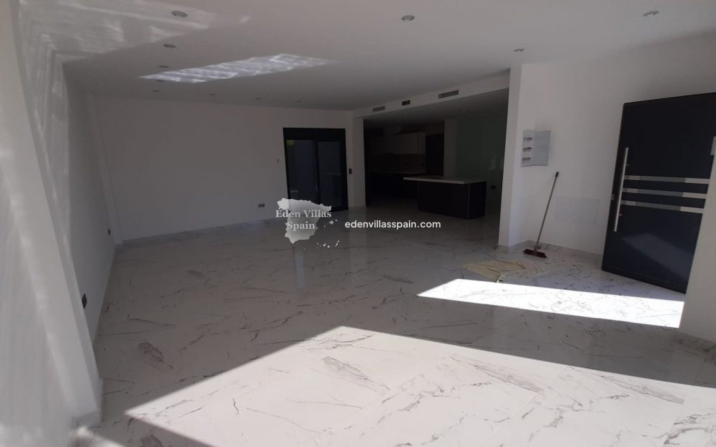 Obra Nueva - Villa costera - Orihuela Costa