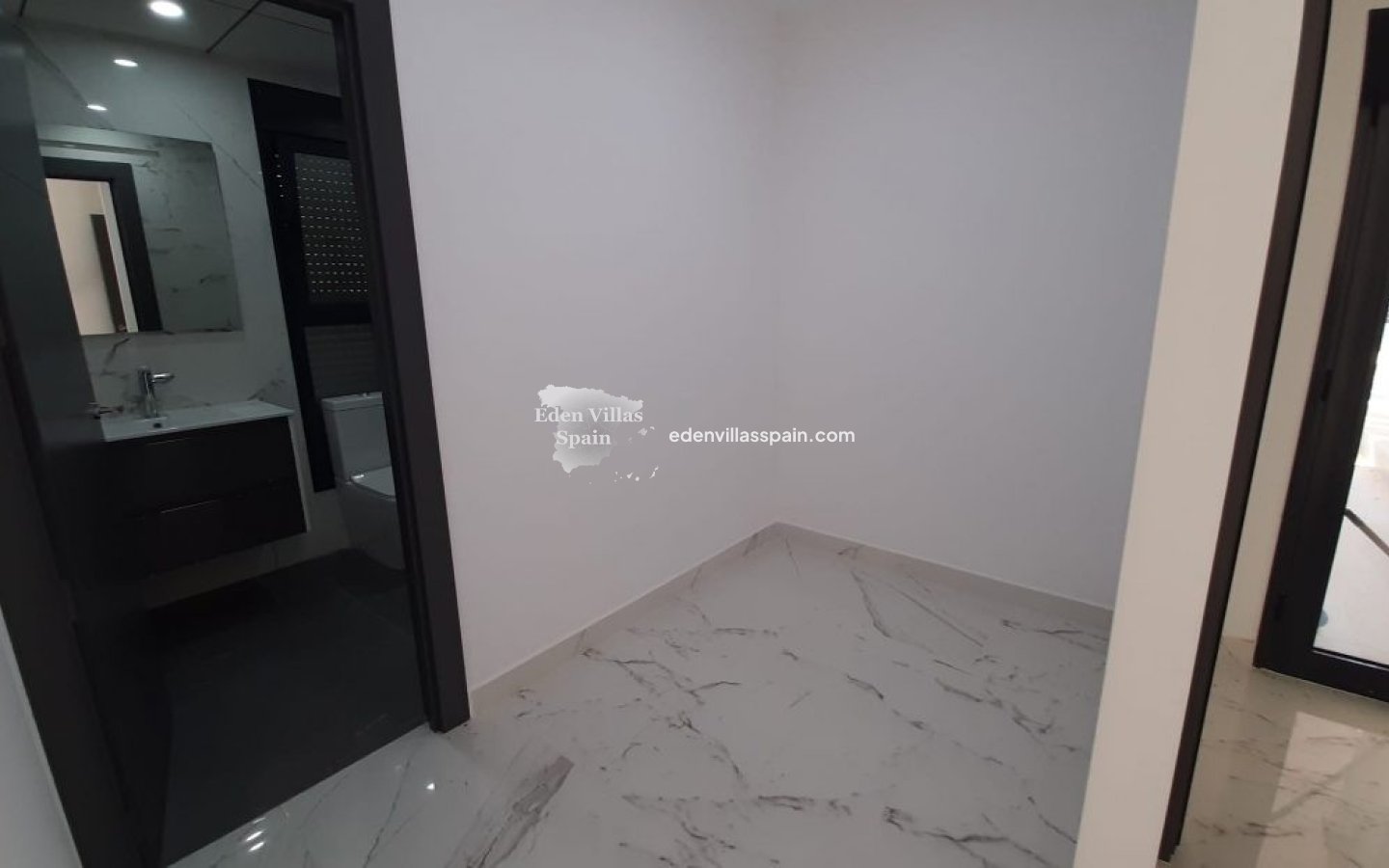 Obra Nueva - Villa costera - Orihuela Costa