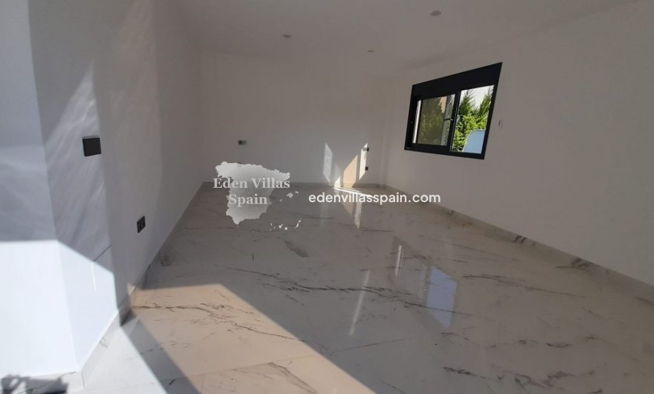 Obra Nueva - Villa costera - Orihuela Costa