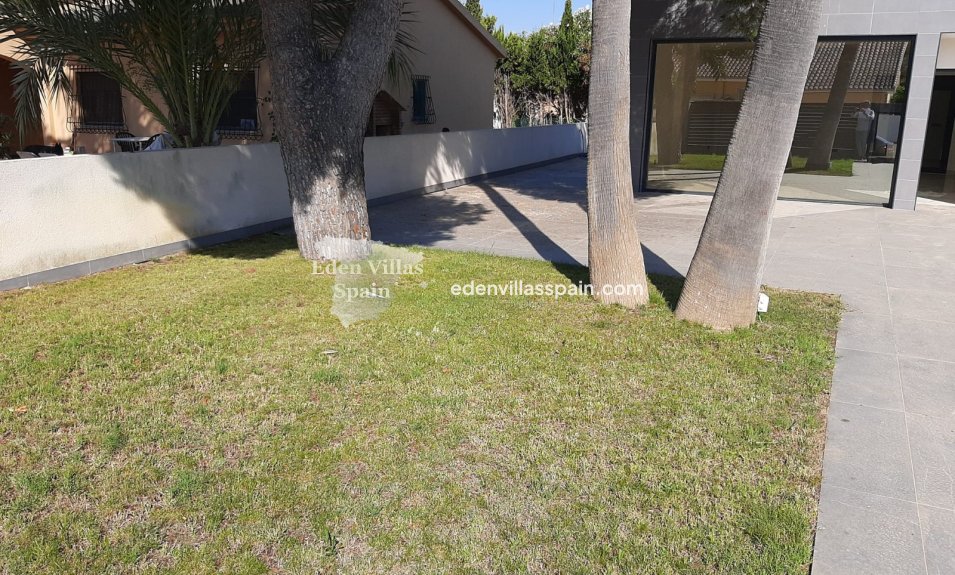 Obra Nueva - Villa costera - Orihuela Costa