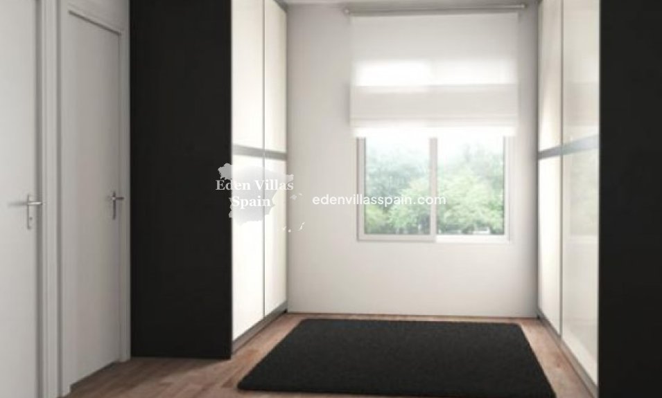 Obra Nueva - Villa costera - Santa Pola