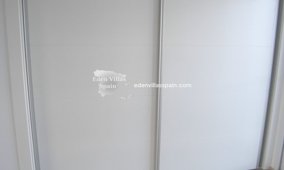 Obra Nueva - Villa costera - Santa Pola