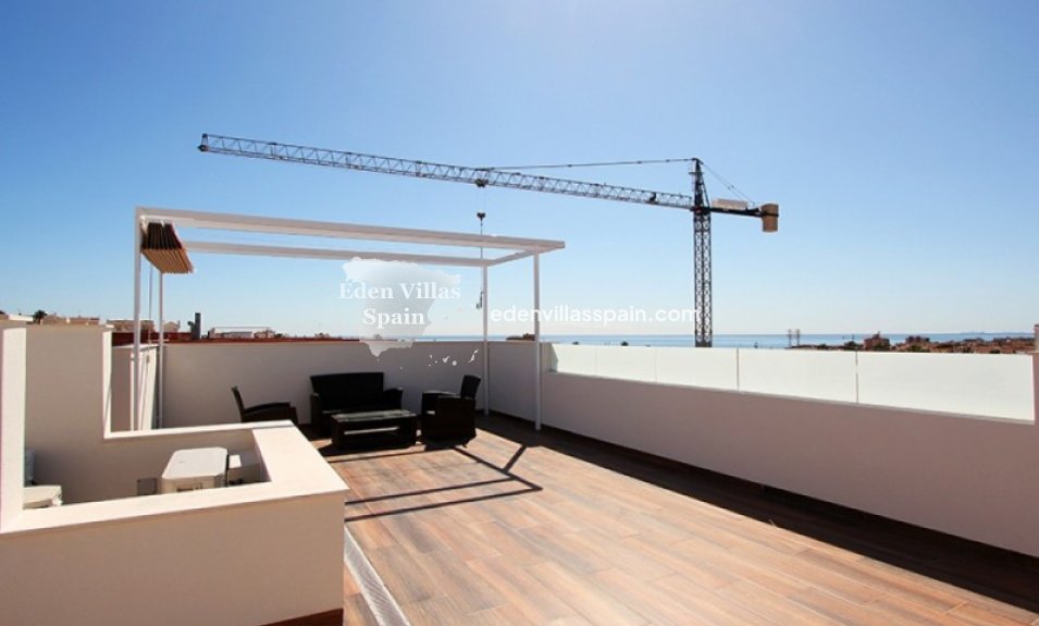 Obra Nueva - Villa costera - Torrevieja