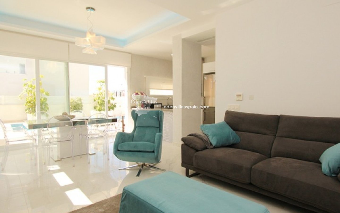 Obra Nueva - Villa costera - Torrevieja