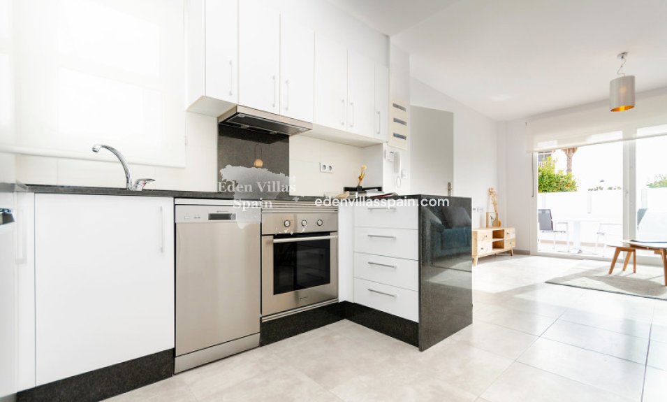 Obra Nueva - Villa costera - Torrevieja