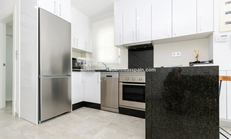 Obra Nueva - Villa costera - Torrevieja