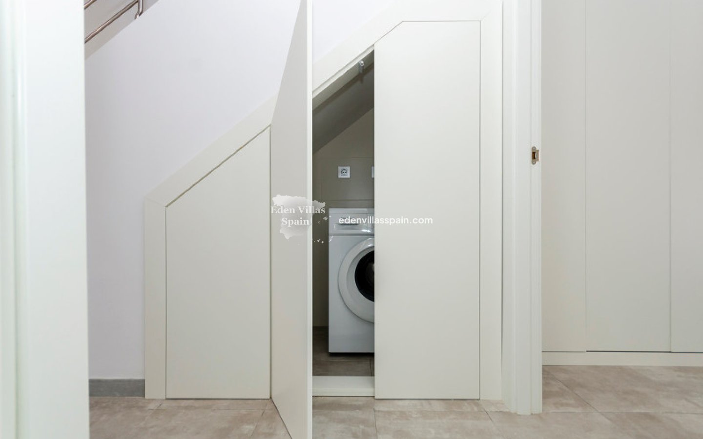 Obra Nueva - Villa costera - Torrevieja