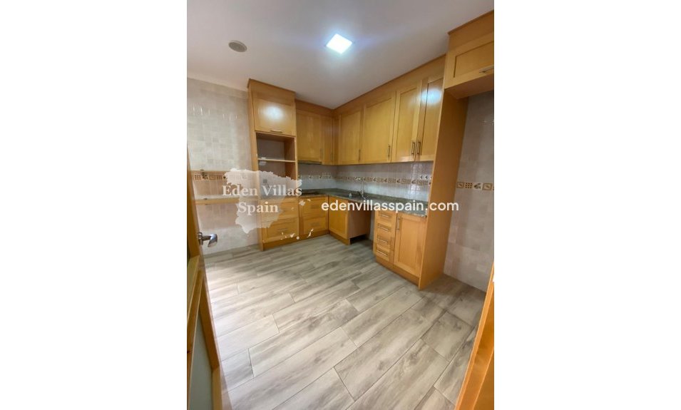 Resale - Apartment - Almoradi