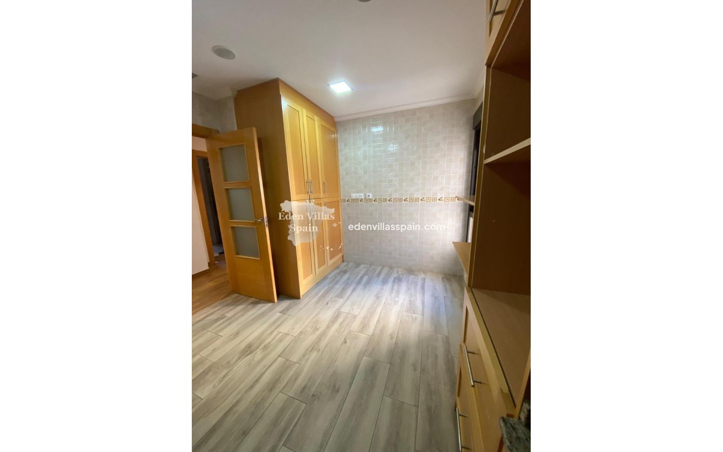 Resale - Apartment - Almoradi