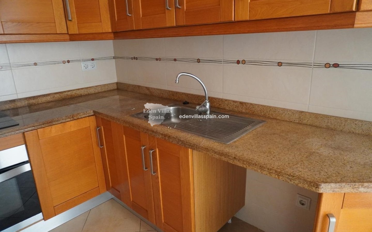 Resale - Apartment - Elche