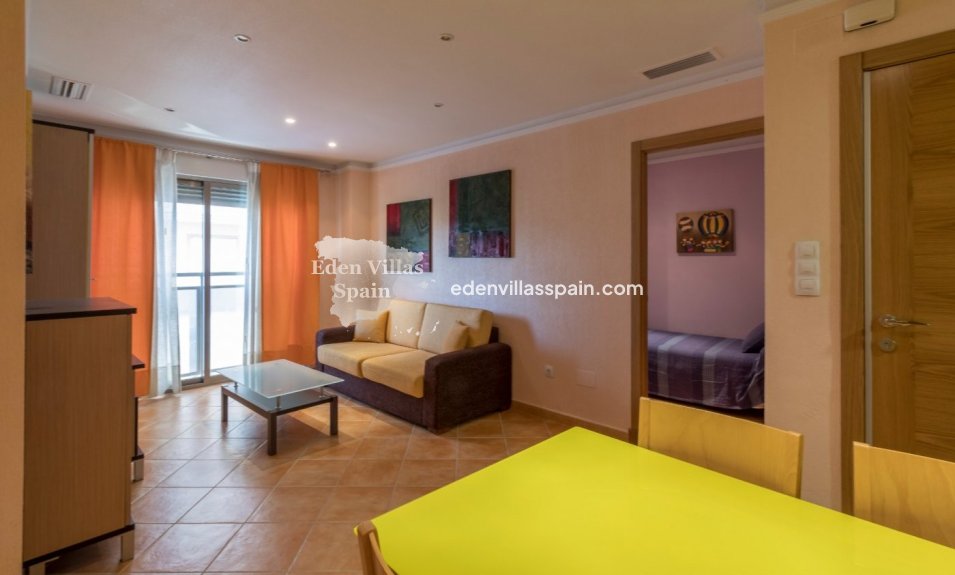 Resale - Apartment - Formentera del Segura