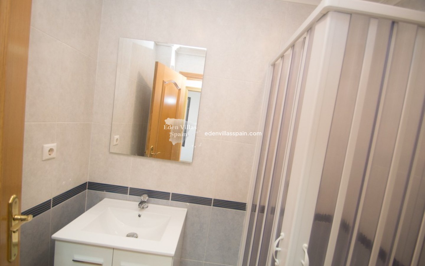 Resale - Apartment - San Isidro