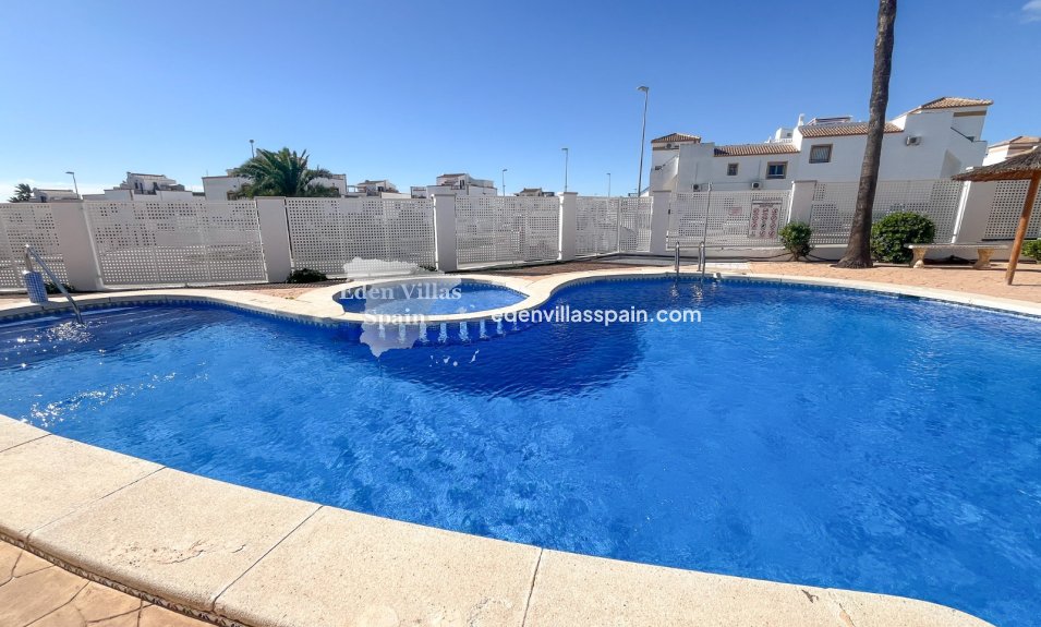 Resale - Bungalow - Los Montesinos