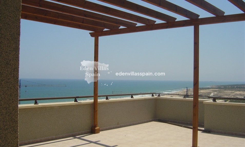 Resale - Coastal apartment - Arenales del Sol