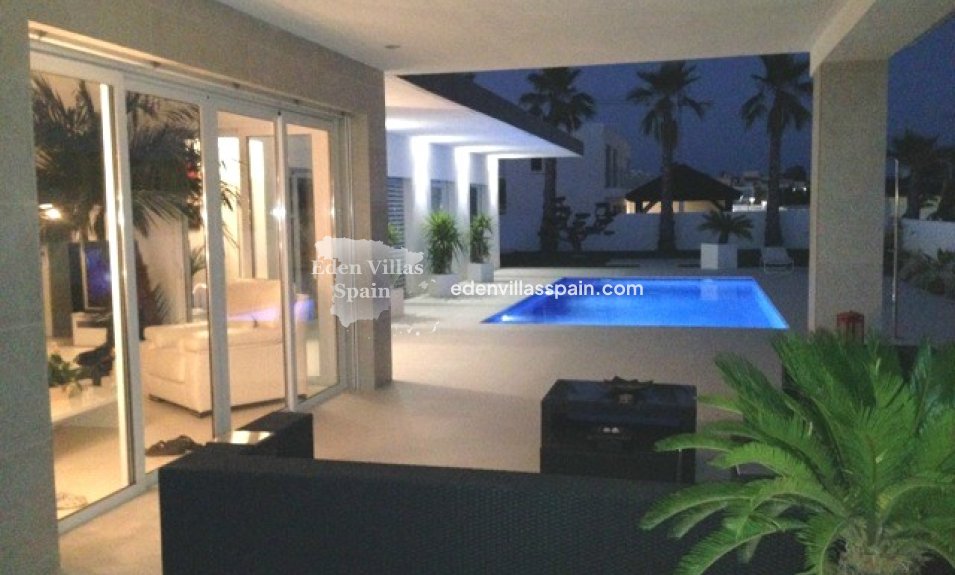 Resale - Coastal Villa - La Marina