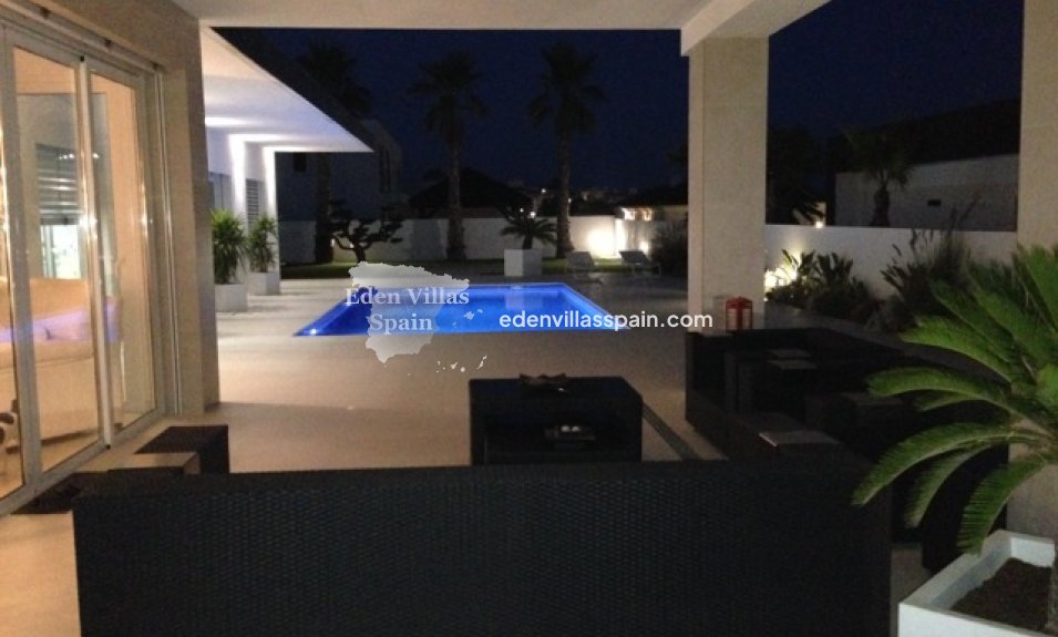 Resale - Coastal Villa - La Marina