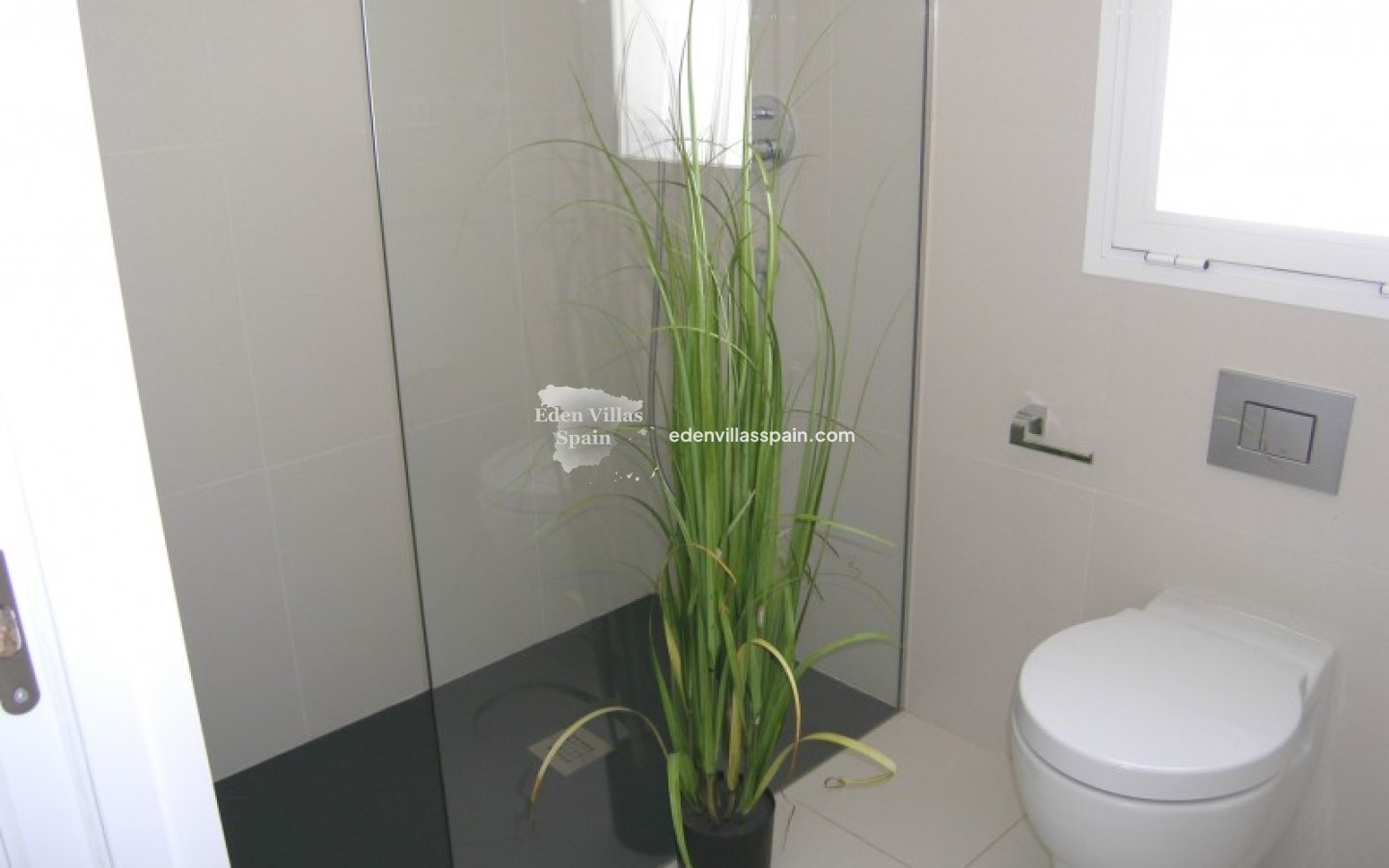 Resale - Coastal Villa - La Marina