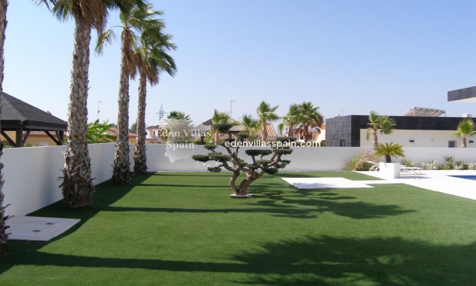 Resale - Coastal Villa - La Marina