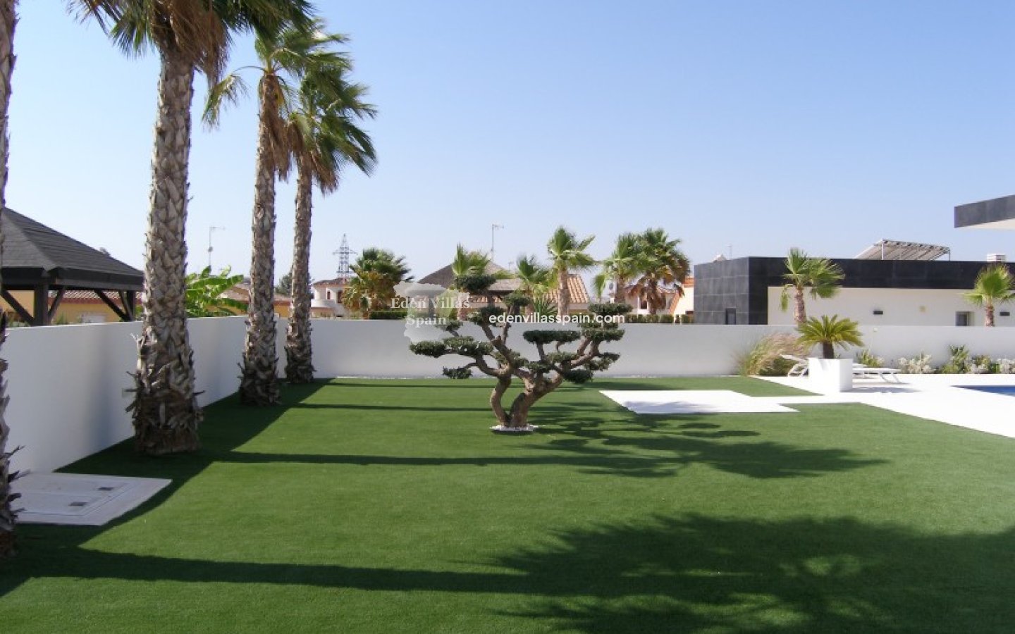 Resale - Coastal Villa - La Marina