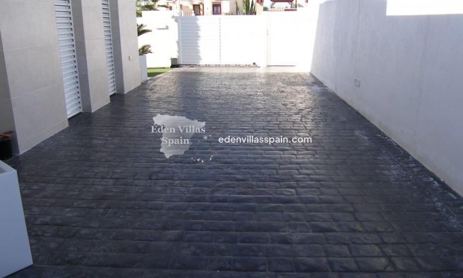 Resale - Coastal Villa - La Marina