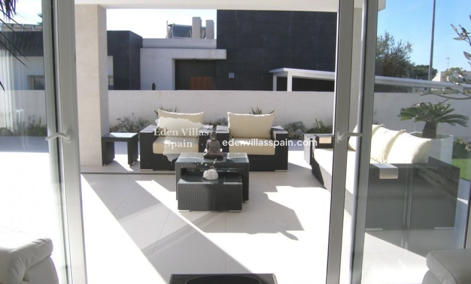 Resale - Coastal Villa - La Marina