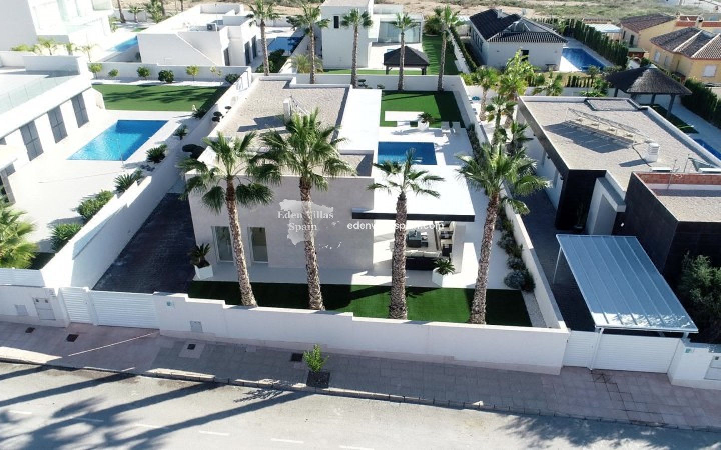 Resale - Coastal Villa - La Marina