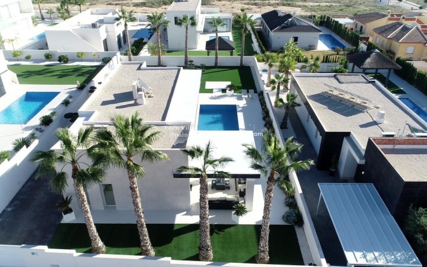 Resale - Coastal Villa - La Marina