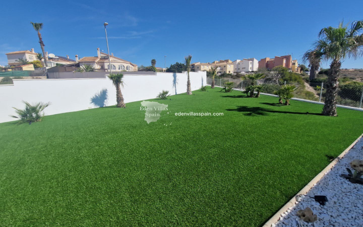 Resale - Coastal Villa - La Marina