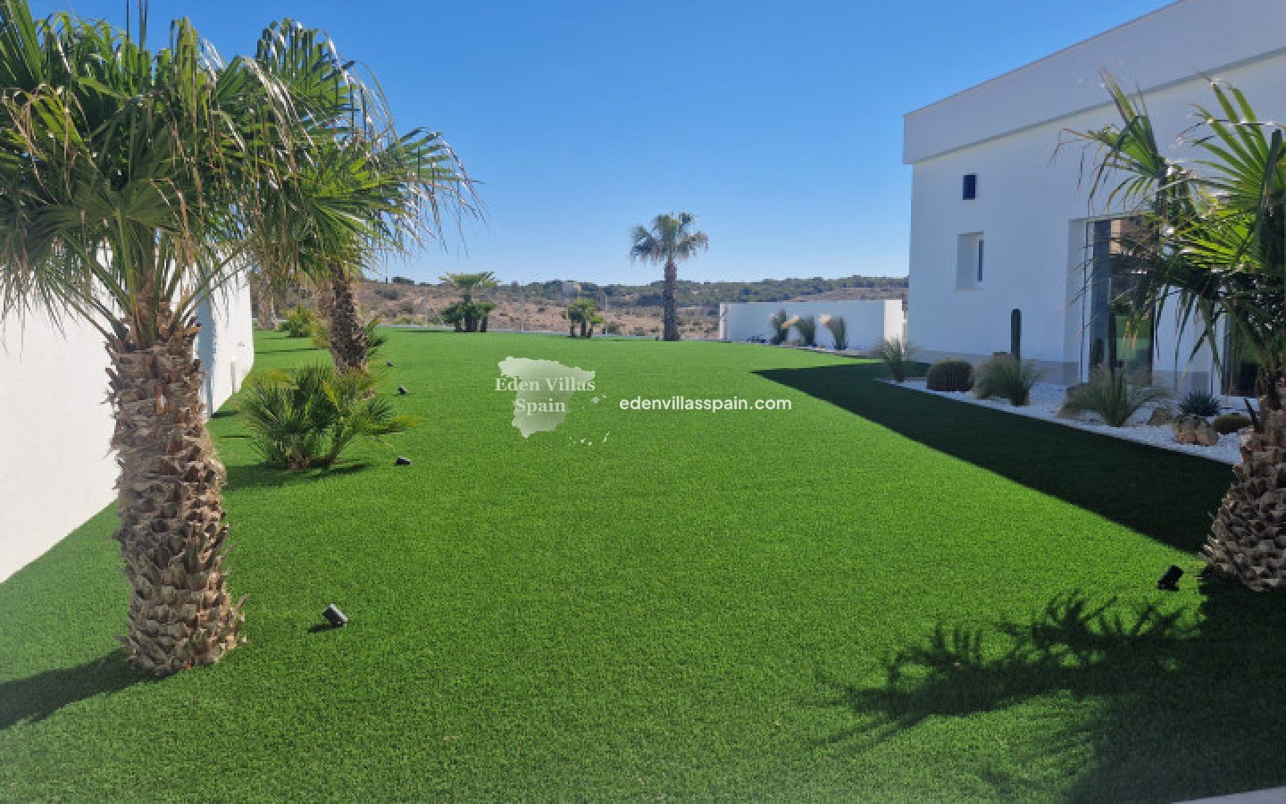 Resale - Coastal Villa - La Marina