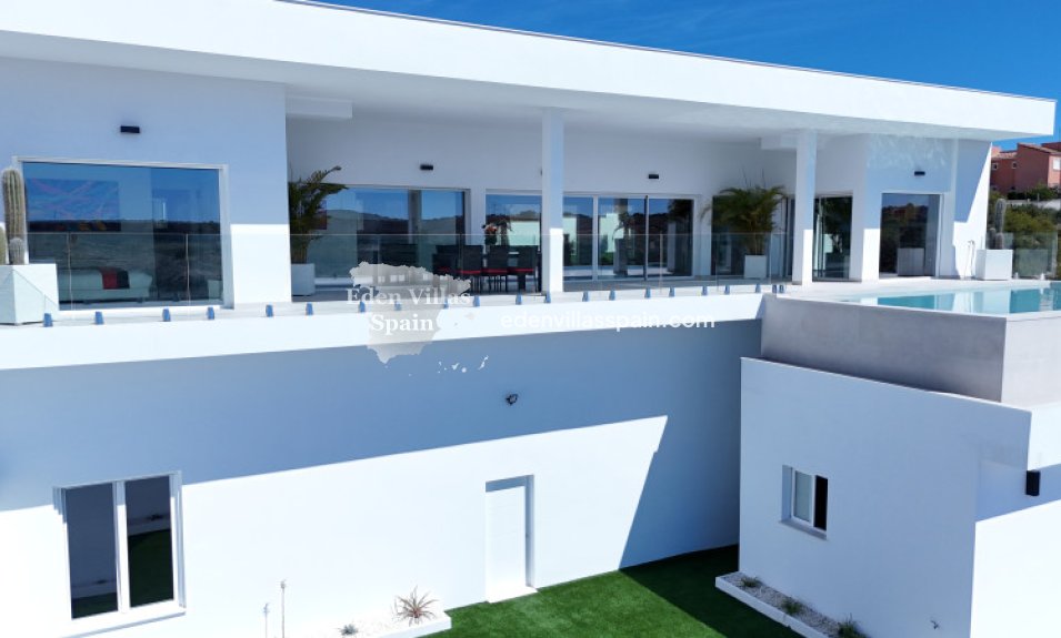 Resale - Coastal Villa - La Marina