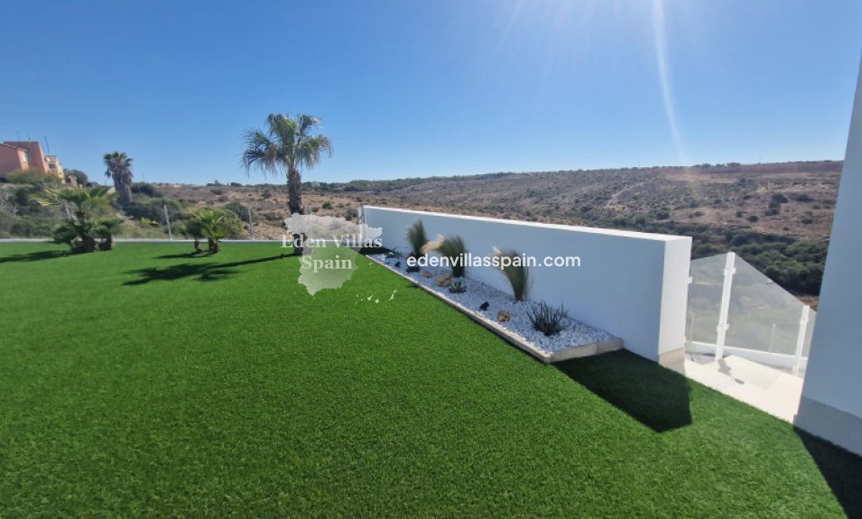 Resale - Coastal Villa - La Marina