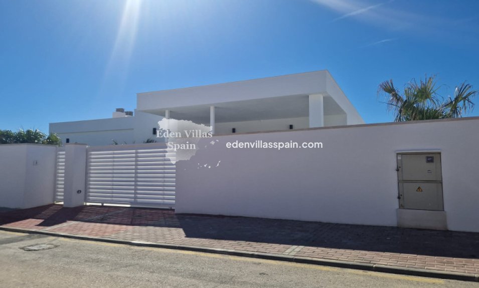 Resale - Coastal Villa - La Marina