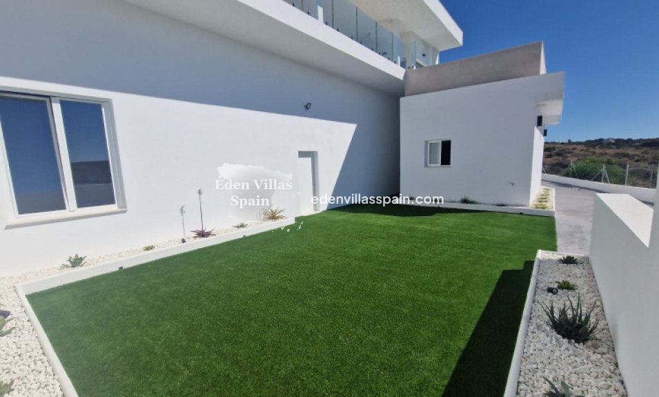 Resale - Coastal Villa - La Marina