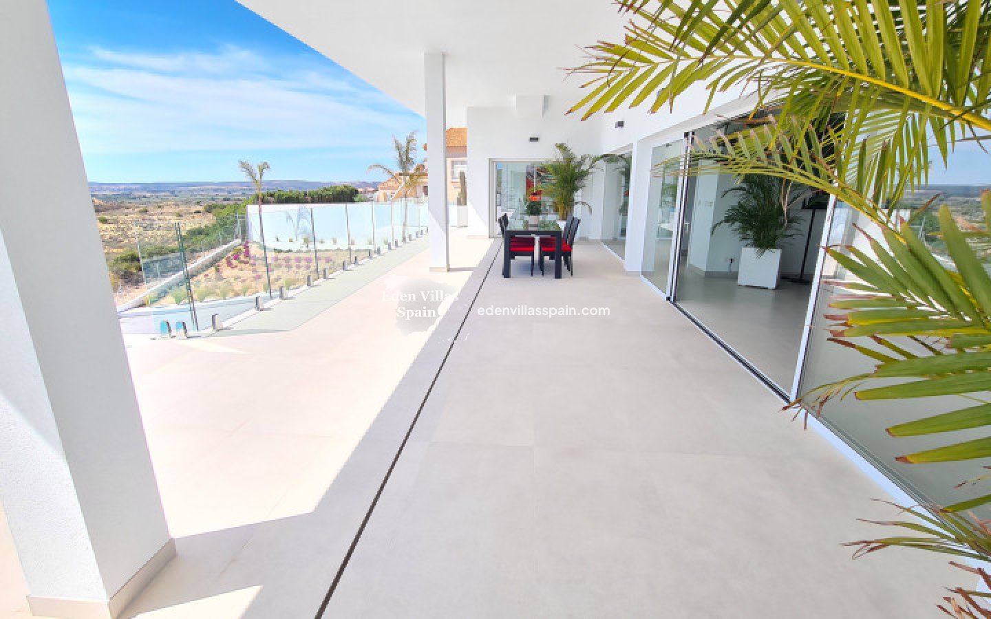 Resale - Coastal Villa - La Marina