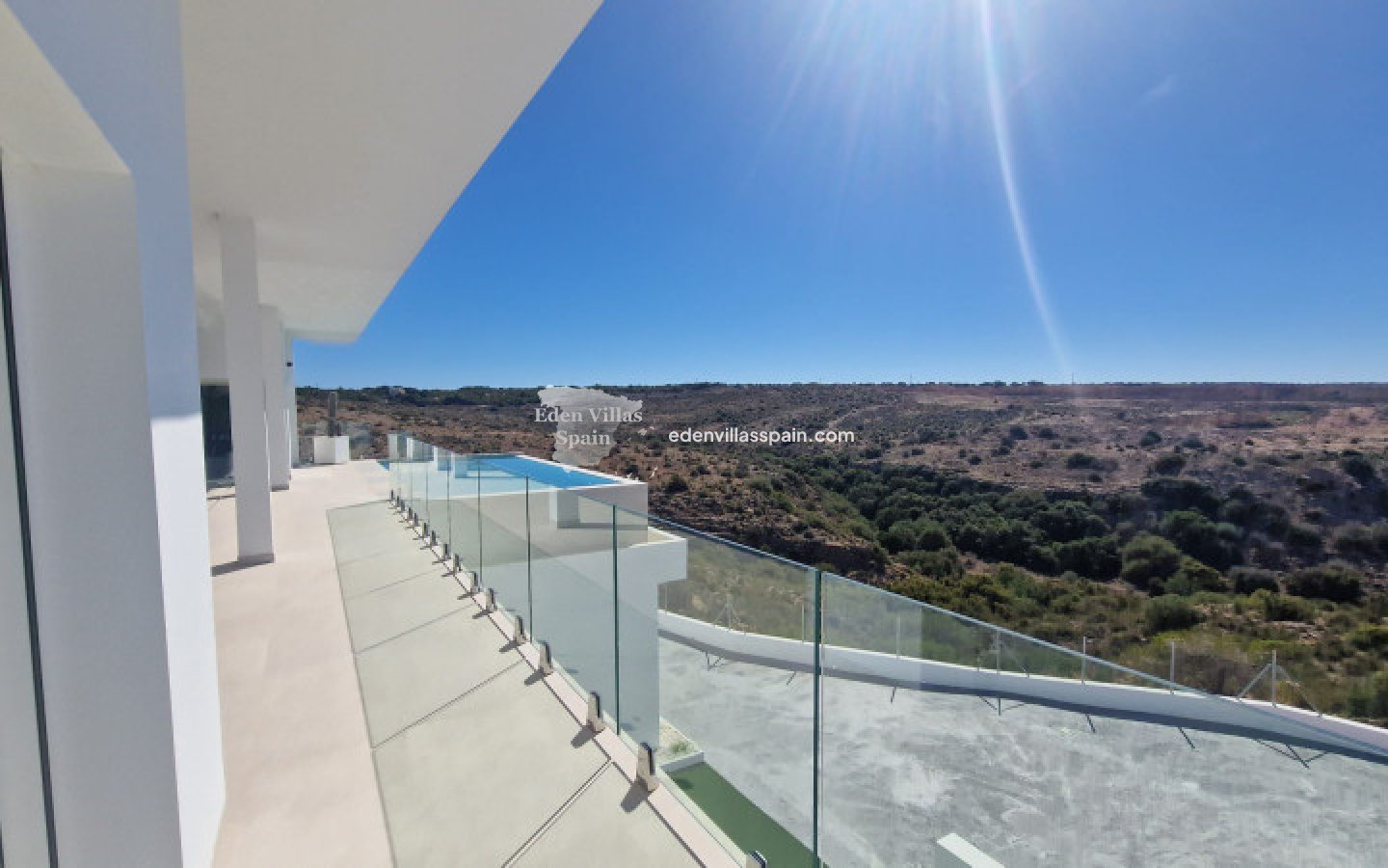 Resale - Coastal Villa - La Marina