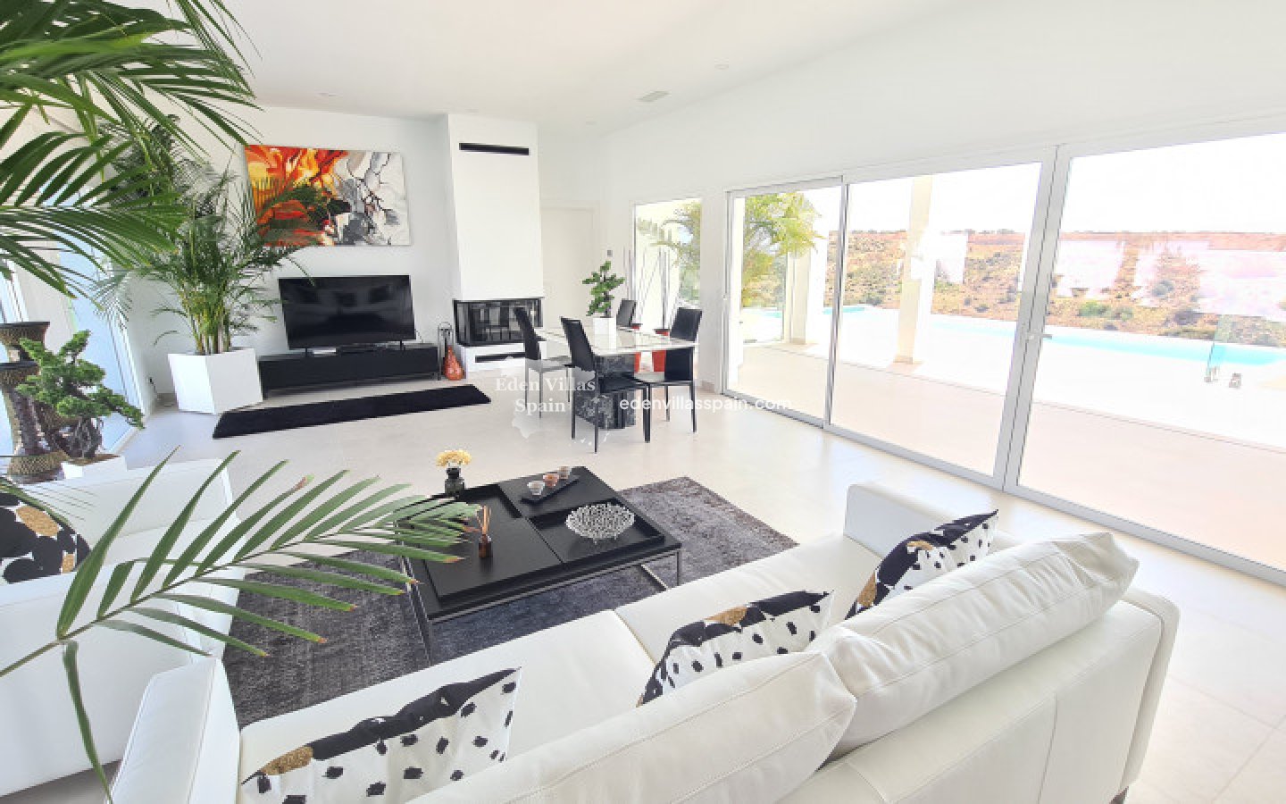 Resale - Coastal Villa - La Marina