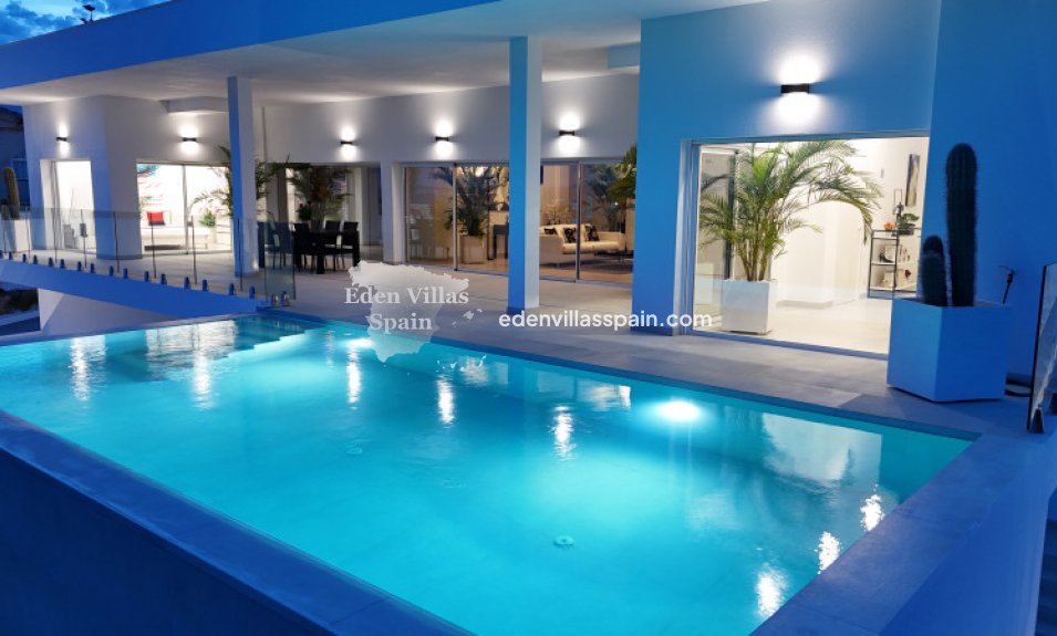 Resale - Coastal Villa - La Marina