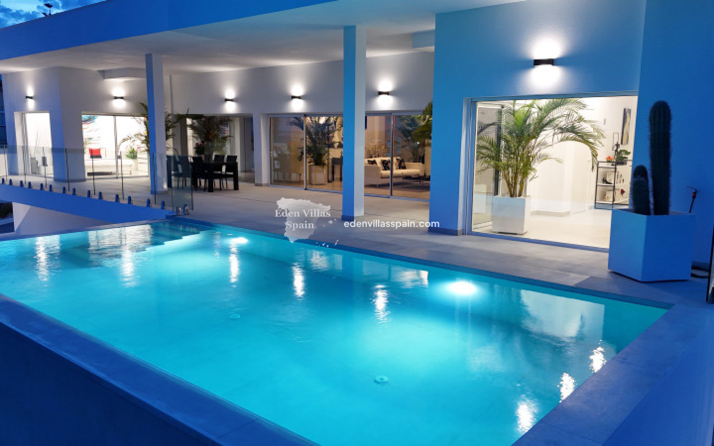 Resale - Coastal Villa - La Marina